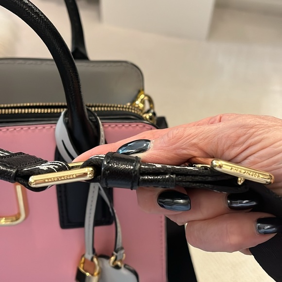 Marc Jacobs purse - Picture 10 of 10